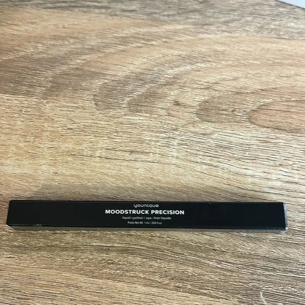 Younique Moodstruck Precision Black Liquid Eyeliner